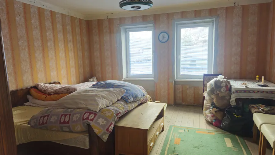 Starší dom na pozemku 937 m², Hlohovec – Šulekovo