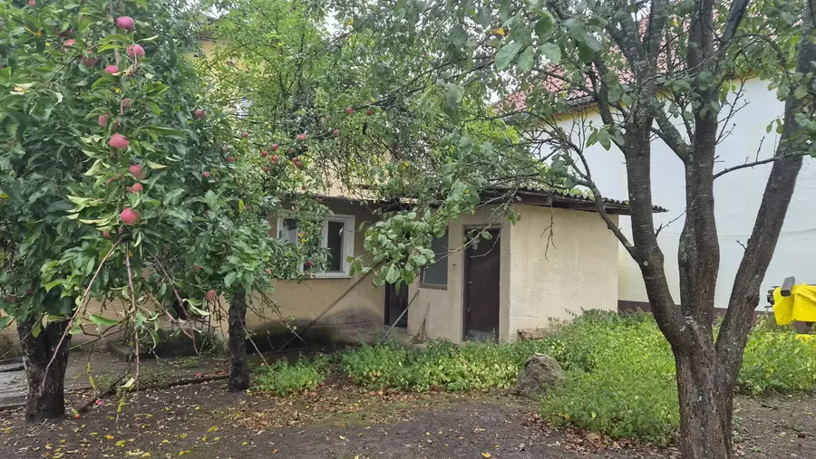 Dva rodinné domy na pozemku 763 m², Horná Breznica – fotografia 2
