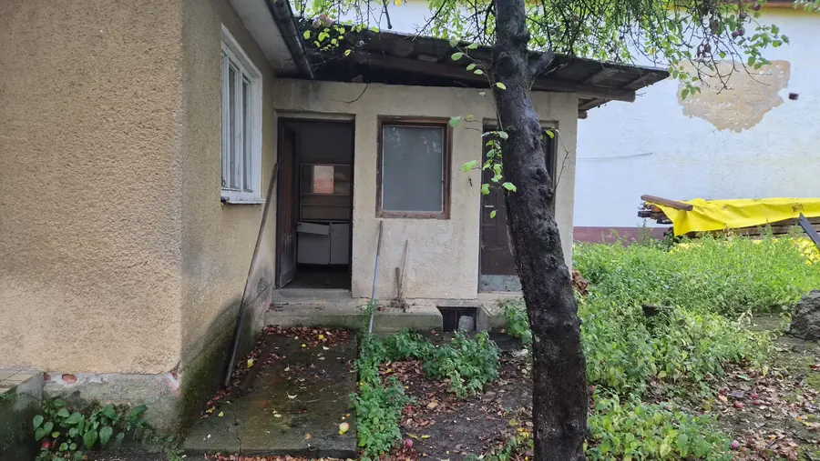 Dva rodinné domy na pozemku 763 m², Horná Breznica – fotografia 3